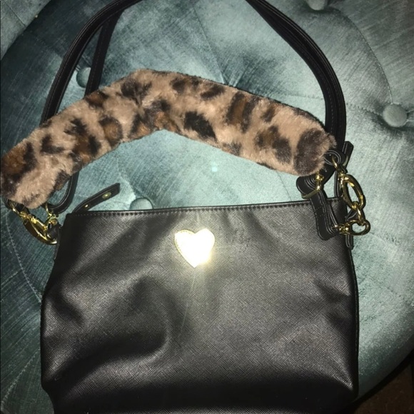 Betsy Johnson purse - Picture 3 of 9